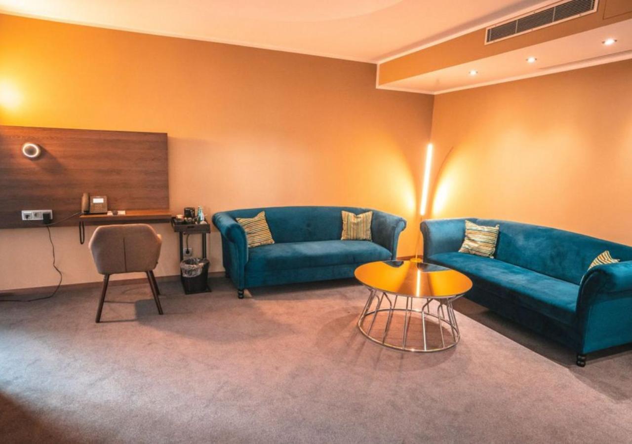 Deluxe Suite,1770038190:JPEG